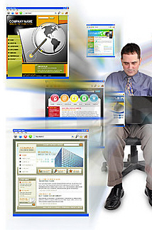 Homem De Negcio Que Senta-se Com Web Site Do Internet Imagens de Stock Royalty Free - Imagem: 15018389